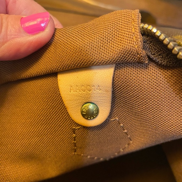 Louis Vuitton Speedy 30 - Picture 15 of 17